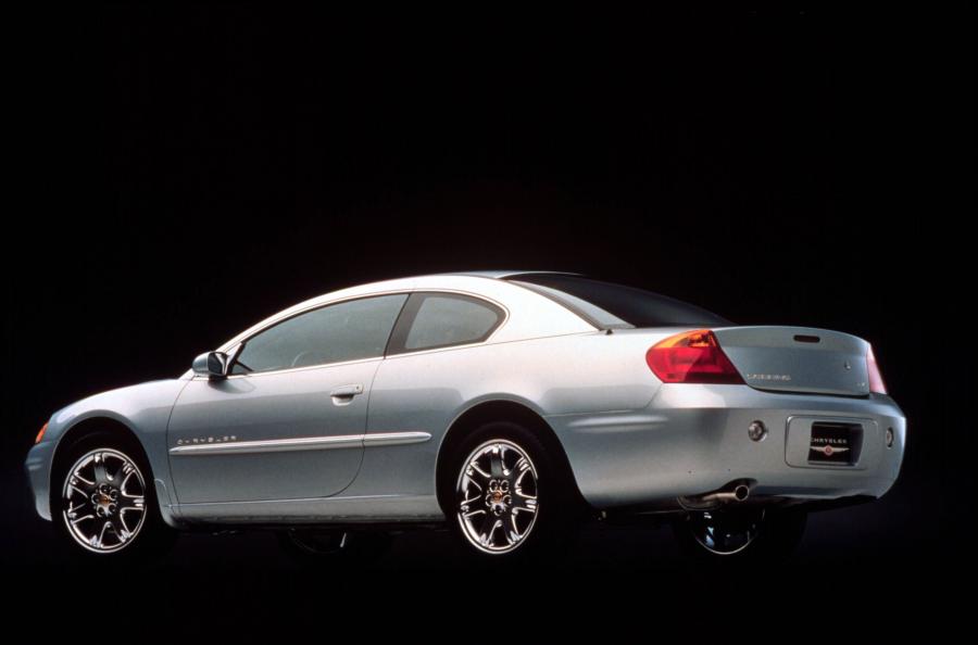  Chrysler Sebring Coupe 2001 года  (фото 8 из 9)